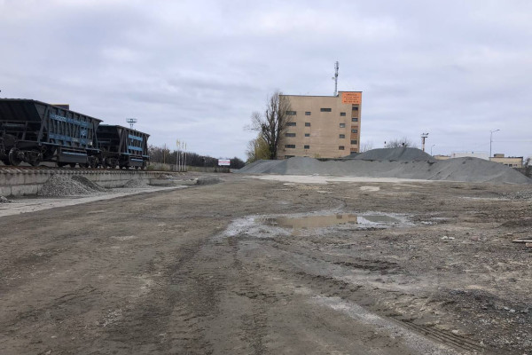 Продаж майнового комплексу цементофасувального складу в м. Києві